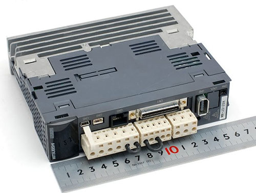 MR-J3-20A.jpg
